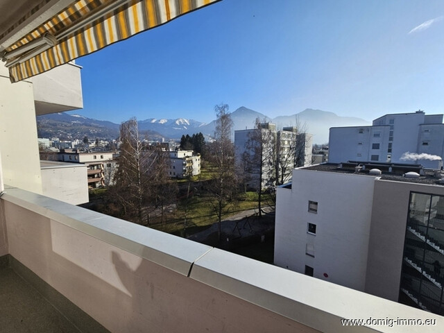 Zentral wohnen mit Weitblick – Großzügige 4,5-Zimmer-Wohnung mit drei Balkonen und Alpenpanorama