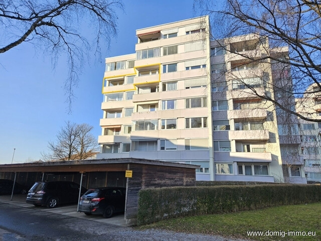 Zentral wohnen mit Weitblick – Großzügige 4,5-Zimmer-Wohnung mit drei Balkonen und Alpenpanorama