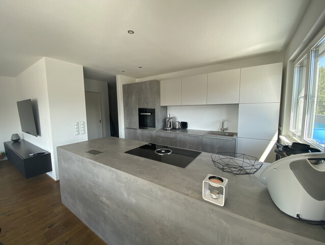 Exklusive Penthouse-Wohnung |  Terrasse | Mäder