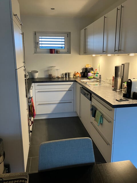 Moderne 2-Zimmer-Wohnung in zentraler Lage Bregenz-Riedenburg mit TG-Platz für E-Auto