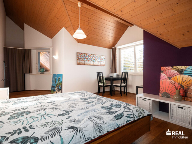 Exklusives Anwesen mit eigenem Weiher – Einmalige Villa in absoluter Ruhelage