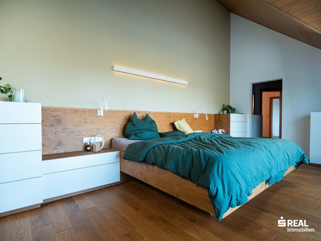 Exklusives Anwesen mit eigenem Weiher – Einmalige Villa in absoluter Ruhelage