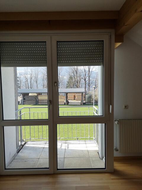 Zentrale 2-geschossige Wohnung ab 15.8.