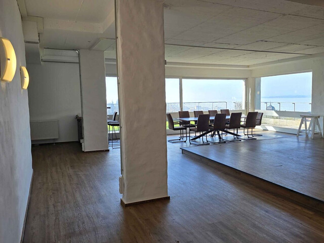 Gewerbefläche / Loft mit Sauna und Seeblick