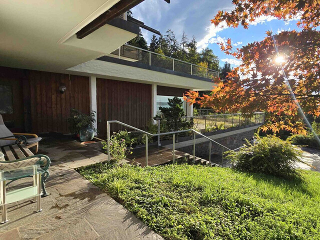 Gewerbefläche / Loft mit Sauna und Seeblick