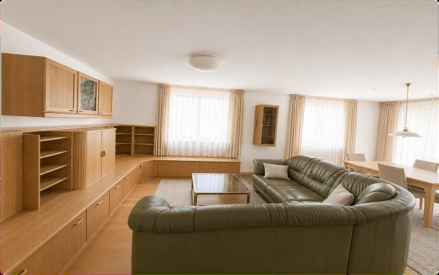 Moderne 3 Zimmerwohnung mit Terrasse inklusive TG Platz zum Verkauf