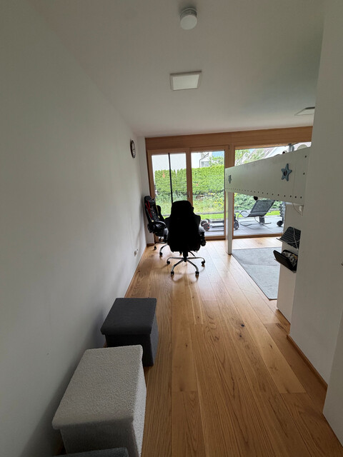 Wohnen mit Stil: Exklusive 4-Zimmer-Wohnung mit traumhaftem 117 m² Privatgarten