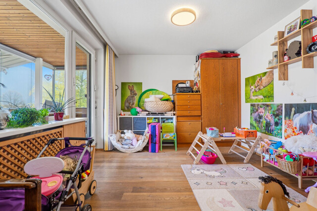 Gepflegte 4-Zi-Wohnung 111m² in Dornbirn mit 2 Balkonen, Garage & Aufzug