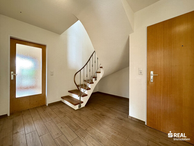 Tolle 3-Zimmer-Maisonettewohnung mit Balkon & Tiefgarage