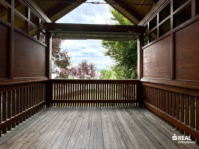 Tolle 3-Zimmer-Maisonettewohnung mit Balkon & Tiefgarage