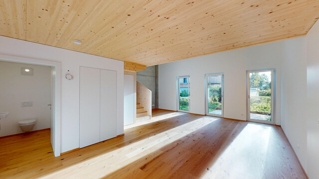 🆕 Wohnen oder arbeiten? Beides: 80 m² auf 2 Geschossen mit Garten in Hard