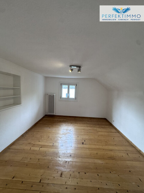 Großzügiges Miethaus mit Garten und Balkon