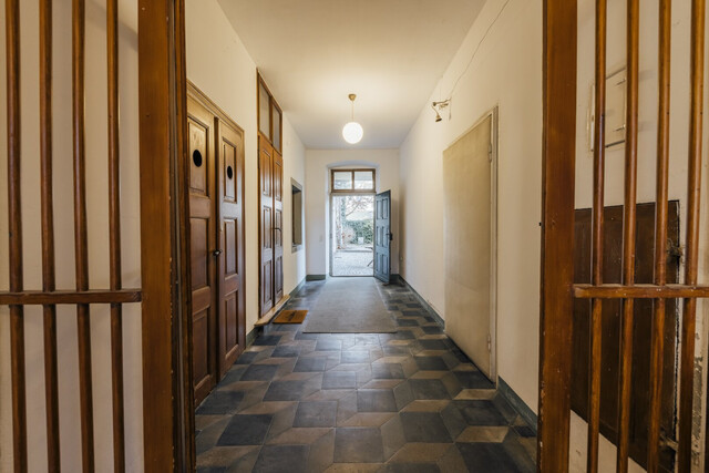 Neuer Preis: einzigartige Stadtvilla in Seenähe