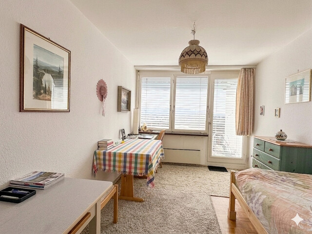 Großzügige 5-Zimmer-Terrassenwohnung mit Panorama-Ausblick in Hanglage von Schwarzach