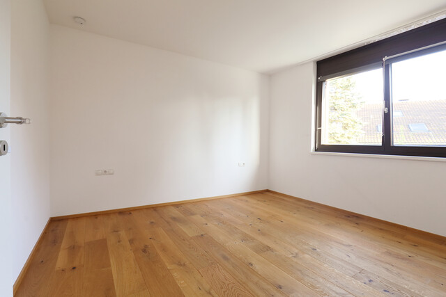 Neuwertige 3 Zimmer Wohnung mit großer Terrasse in Meiningen