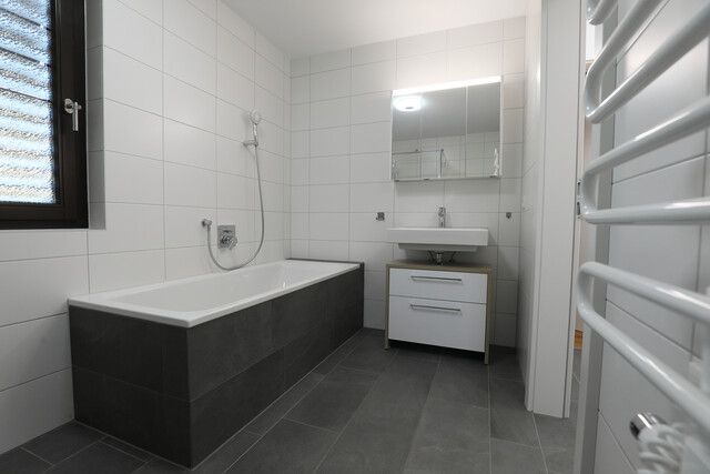 Neuwertige 3 Zimmer Wohnung mit großer Terrasse in Meiningen