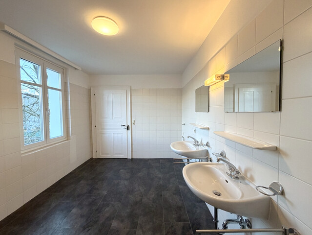 Stilvolle Altbauwohnung – 4-Zimmer-Wohnung in Top-Zustand in Frastanz