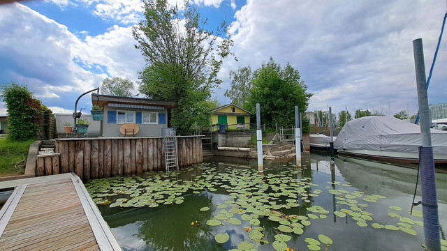Exklusives Ferienhaus in erster Reihe direkt am Bodensee zu verkaufen!