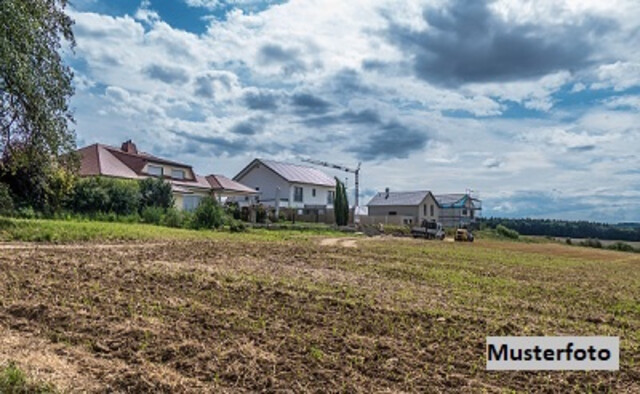Zwei Parzellen - Ihr Gartenparadies wartet