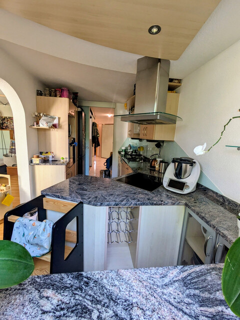 Wohnung mit Garage, Stellplatz und Garten in Top-Lage!