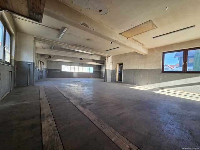 Vielseitige Werkstatthalle mit großzügigen Lagerflächen in Sulz zu vermieten