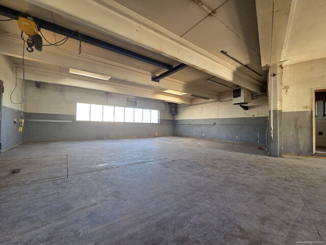 Vielseitige Werkstatthalle mit großzügigen Lagerflächen in Sulz zu vermieten