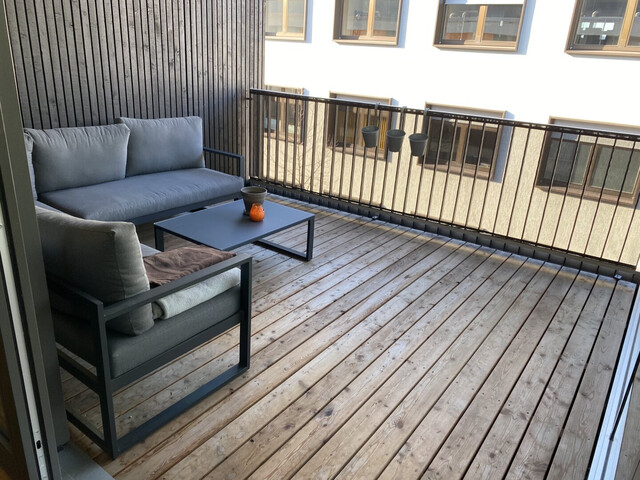 Attraktive, helle 3-Zimmer-Wohnung mit 2 Loggien direkt Am Garnmarkt