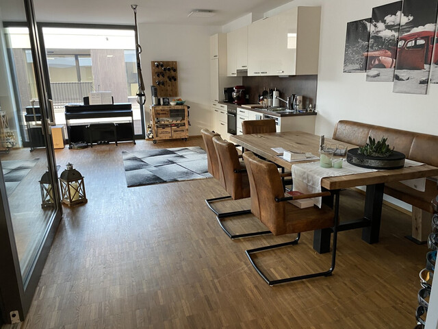 Attraktive, helle 3-Zimmer-Wohnung mit 2 Loggien direkt Am Garnmarkt