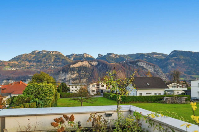 Hohenems: moderne Dachgeschosswohnung mit über 100m² Wohnfläche und ca. 90m² Terasse!