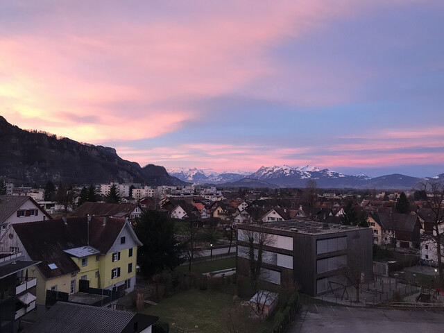Schöne helle 4,5-Zimmer Wohnung mit tollem Rundumblick