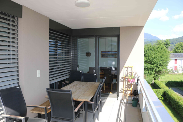 SÜD-WEST -3-Zimmer-Wohnung im 2.Obergeschoss  inkl. 1 x TG-Platz- ca.9 Jahre alt - Feldkirch/Altenstadt, ausreichend Bewohner-und Besucherstellplätze im Freien