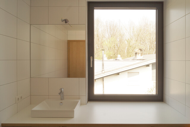 Einzigartige 4-Zimmerwohnung  in ruhiger Wohnlage mit schönem Ausblick und 2 Bäder