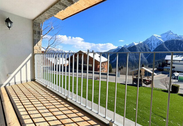 Aussicht garantiert – Attraktive Ferienwohnung am Bürserberg