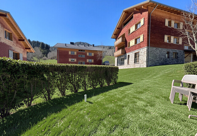Aussicht garantiert – Attraktive Ferienwohnung am Bürserberg