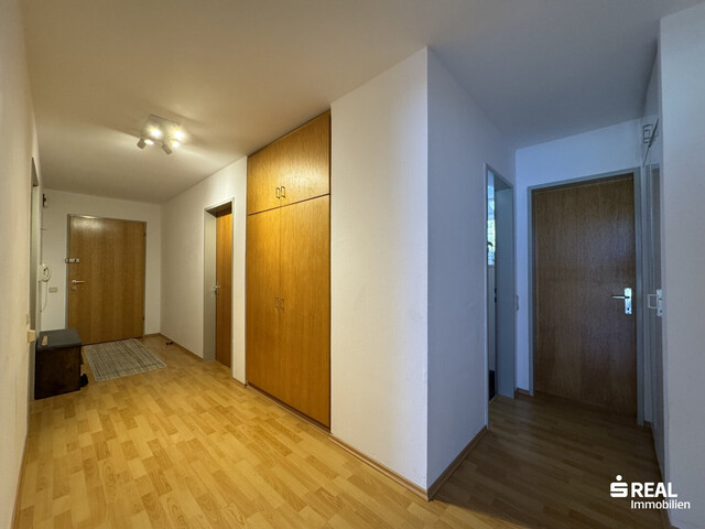 Tolle 3-Zimmerwohnung mit zwei Balkonen und einer Garagenbox