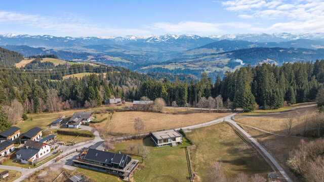 Die exklusivste Lage des Drei-Länder-Ecks: Traumhaus am Hausberg von Bregenz