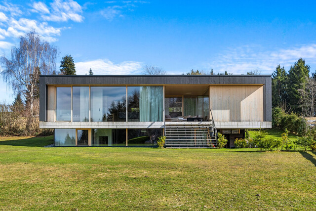 Die exklusivste Lage des Drei-Länder-Ecks: Traumhaus am Hausberg von Bregenz