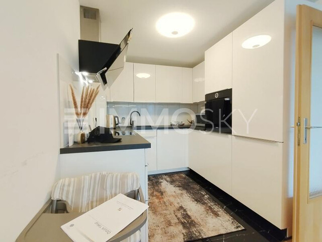 Moderne, gepflegte Wohnung mit Tiefgarage