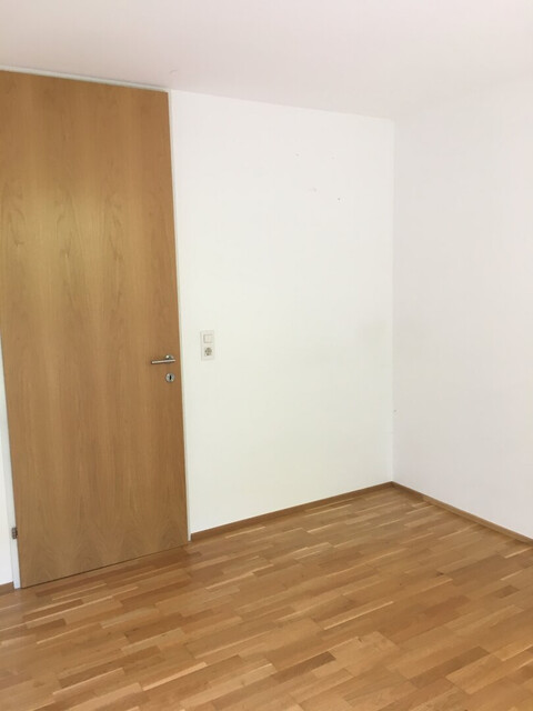 Lichtdurchflutete 3-Zimmer-Terrassenwohnung zu vermieten!