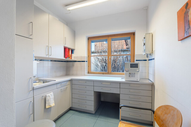 Attraktiver Bungalow - ehemalige Praxis in Rankweil: 5 Zimmer, Bergblick und flexible Raumgestaltung!