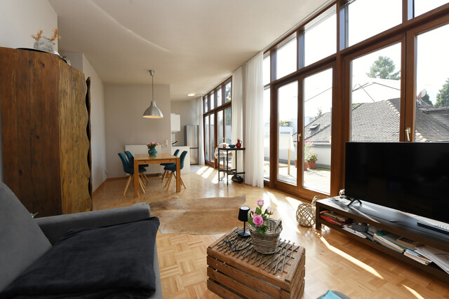 Zentral gelegene 2-Zimmer Dachgeschosswohnung