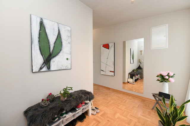 Zentral gelegene 2-Zimmer Dachgeschosswohnung