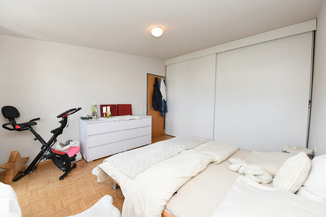 Zentral gelegene 2-Zimmer Dachgeschosswohnung