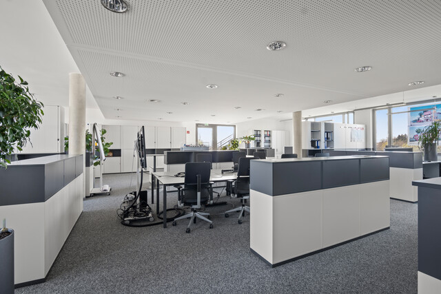 Ravensburg (DE) - Bürofläche im 1. OG mit ca. 500 m²                 