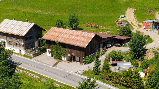 Charmanter Bauernhof mit großzügigen Land- und Forstflächen in Klösterle