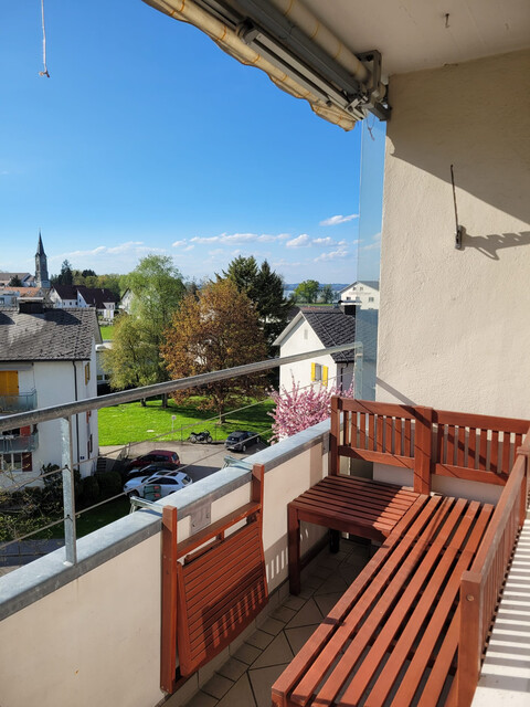 Geräumige lichtdurchflutete Wohnung, Balkon, 5 Gehminuten zum See, Top-Lage! (inklusive Betriebskosten)