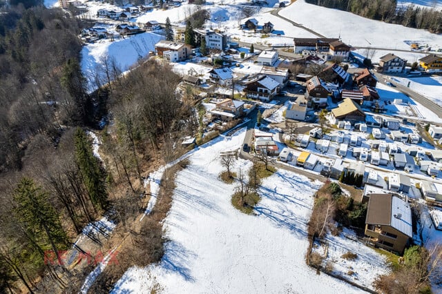 Wohnen wo andere Urlaub machen - Grundstück in Bürserberg