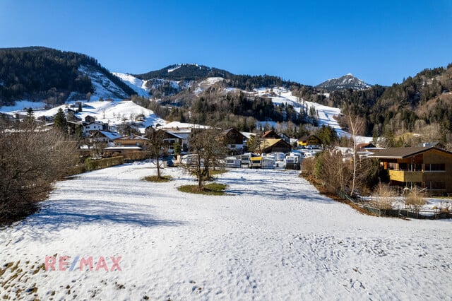 Wohnen wo andere Urlaub machen - Grundstück in Bürserberg