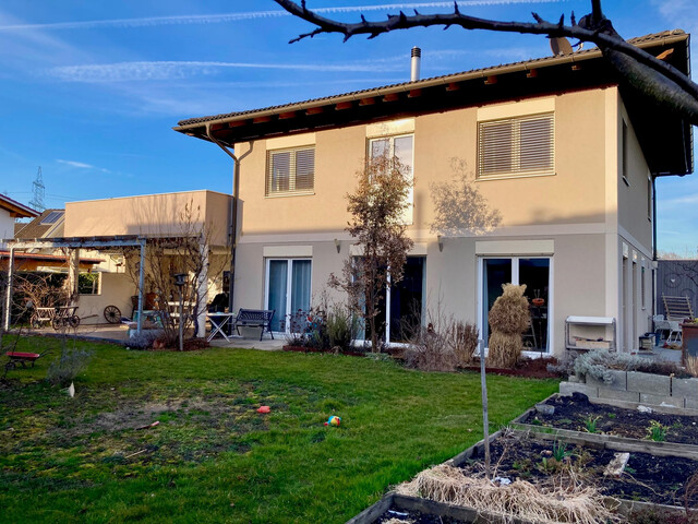 Einfamilienhaus in ruhiger Lage - Viel Platz im Grünen