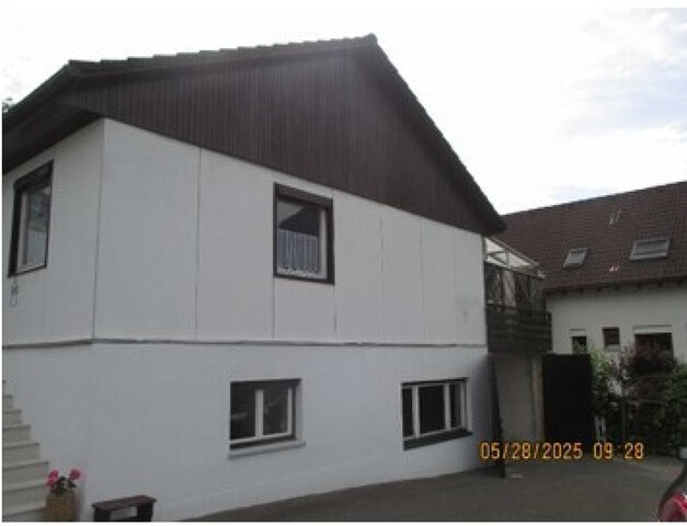 Großzügige Garage in ruhiger Lage in Feldkirch-Tisis